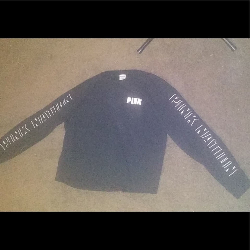 Black Victoria Pink Sweatshirt